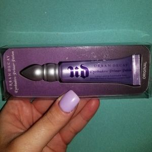 Urban Decay Eyeshadow Primer Potion
